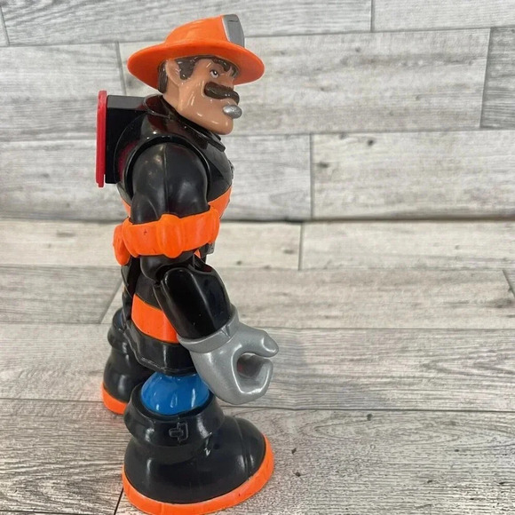 Fisher Price Matel 2002 Rescue Heroes Billy Blaze Fireman Fighter Action Figure - Picture 9 of 11